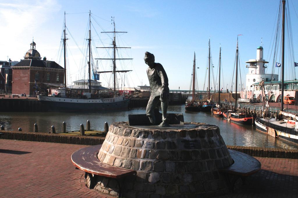 Boutique Hotel De Eilanden Harlingen Exteriör bild